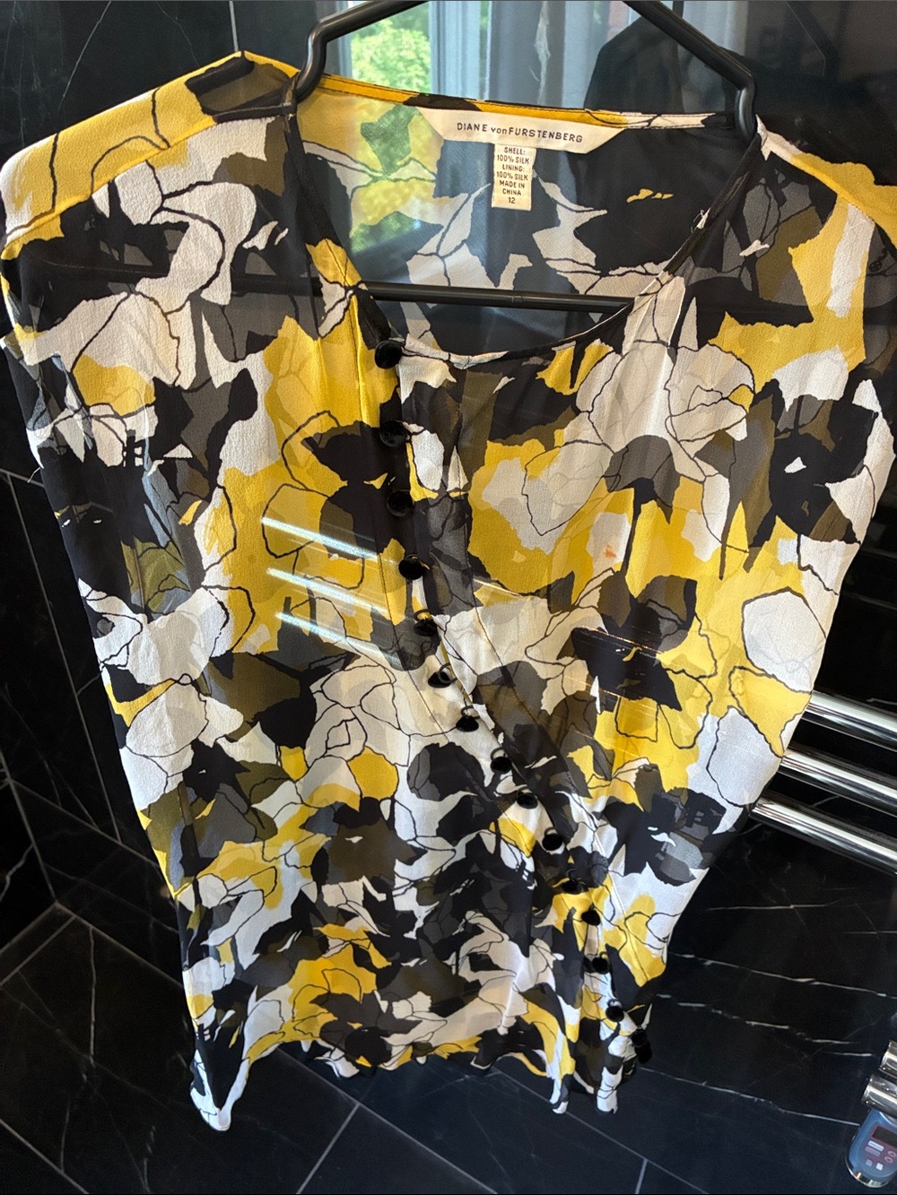 DVF, Diane Von Furstenberg Yellow Black White Silk Floral Button-Front Shirt